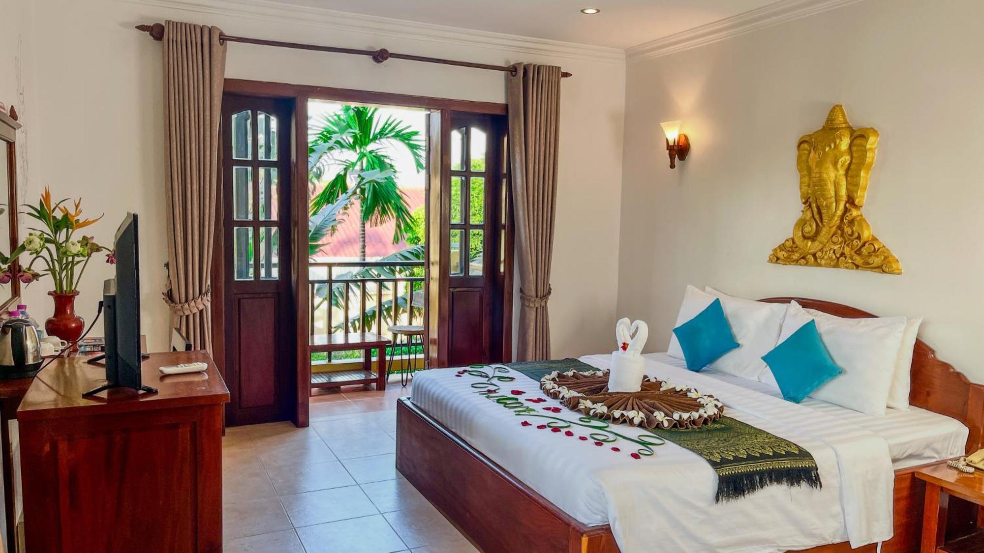 Villa Indochine D'Angkor Сиемрип Экстерьер фото