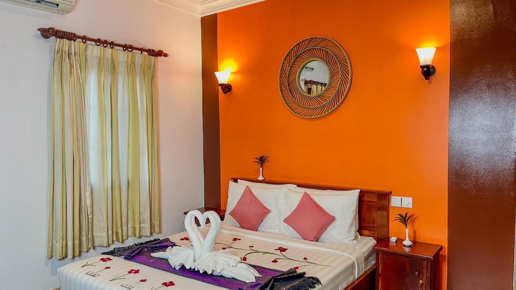Villa Indochine D'Angkor Сиемрип Экстерьер фото
